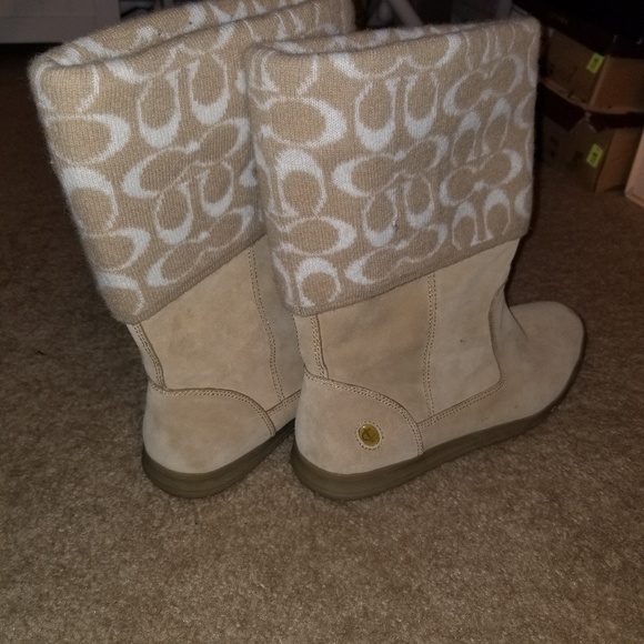 Authentic suede coach boots - Picture 3 of 3